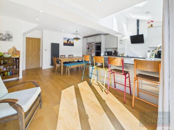 Living/Dining Kitchen