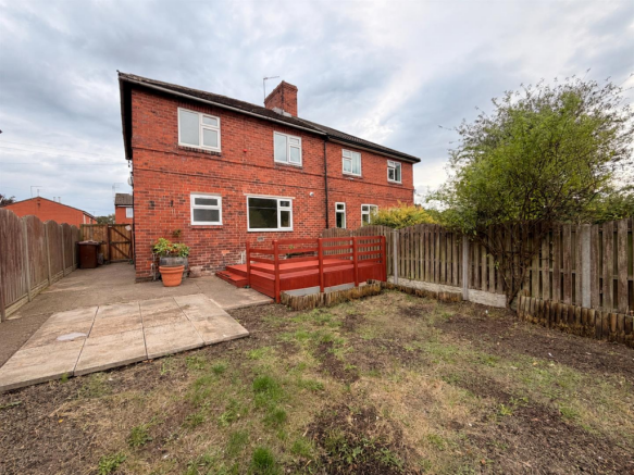 3 bed Semi-Detached for sale Image 9