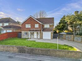 32, Park Lane, Eastbourne BN21 2UY