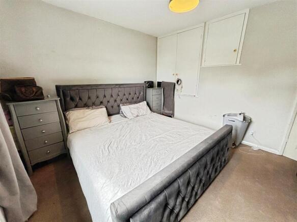 2 bed End of Terrace for sale Image 8