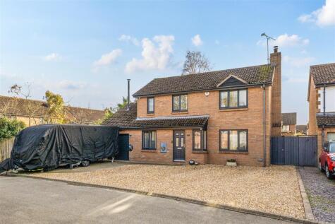 Provis Mead, Chippenham