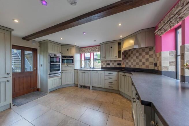 Stone Cottage-001.JPG