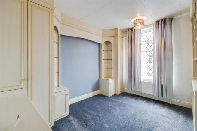 3 bed Terraced for sale Image 7