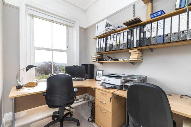 Bedroom/Study