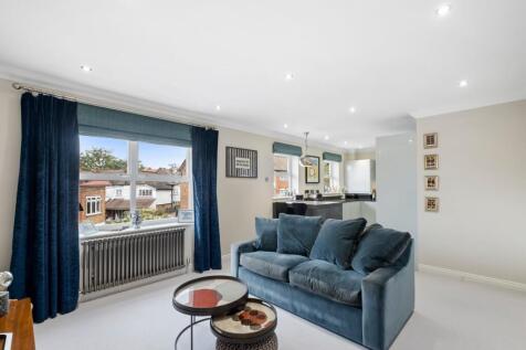 Crescent Lane, London, SW4