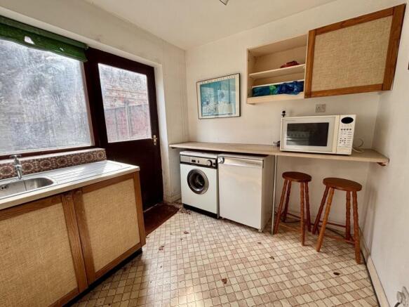 2 bed Terraced for sale Image 4