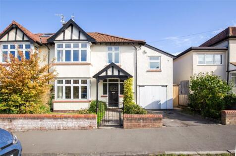 Lawrence Grove, Bristol, BS9