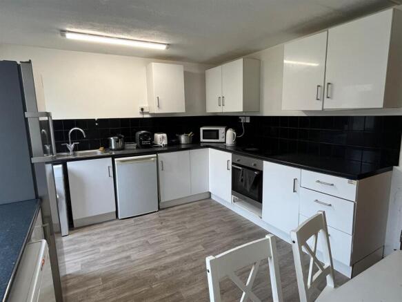 WhatsApp Image 2024-09-09 at 09.43.08_f52e4a3e.jpg