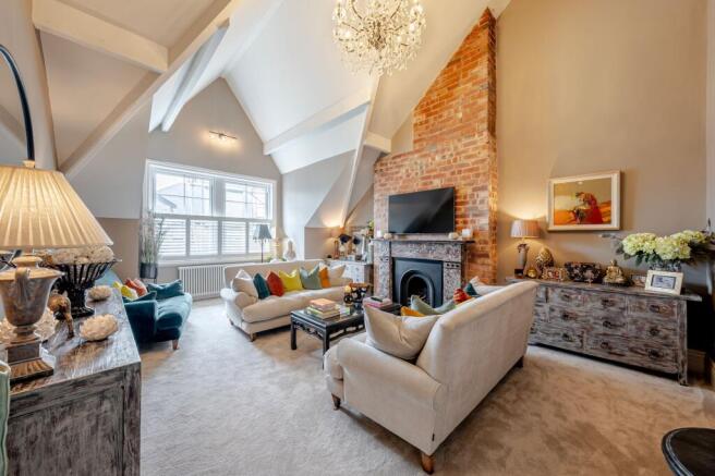2 bed Apartment for sale Image 12