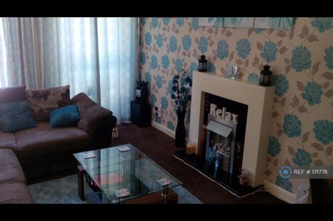 Lounge 1