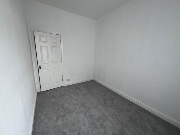 2 bed Terraced for sale Image 7
