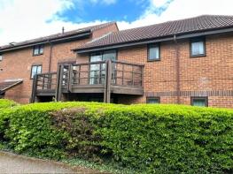 18, Jeeves Close, Peartree Bridge, Milton Keynes MK6 3PB