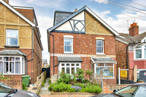 Meadow Road, Rusthall