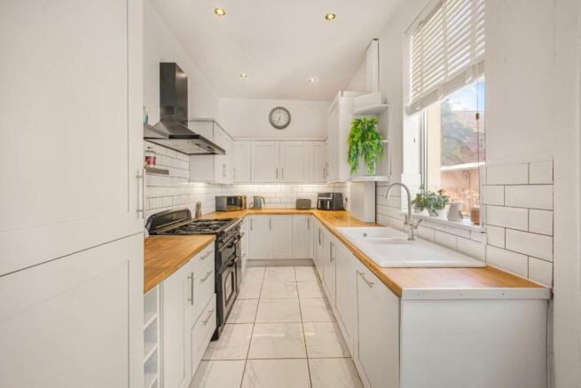 Salisbury Road, Altrincham, Cheshire, WA14 – pohled 5