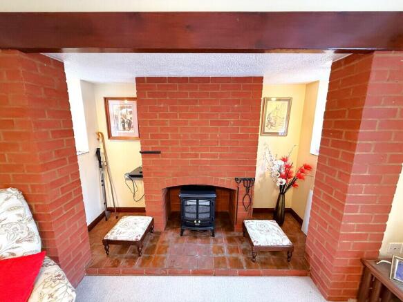 LIVING ROOM 2