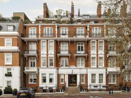Rutland Court, London, SW7