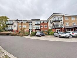 10, 4 Langstone Court, Drayton Lane, Portsmouth PO6 1BU
