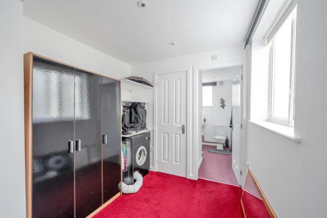 1 bed Flat for sale Image 12