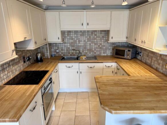 Newmans Kitchen.jpg