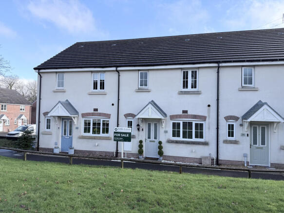 3-bed terraced on Dyffryn Y Coed, Church Village, Pontypridd, £244,950