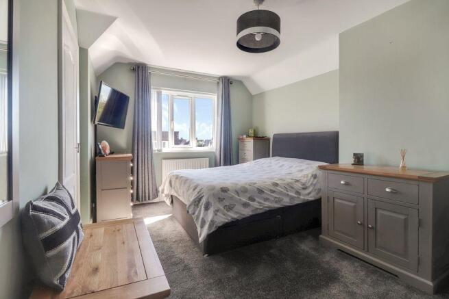Bedroom 1 (Double)