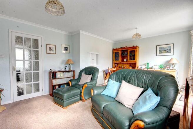 Sitting Room 2.jpg
