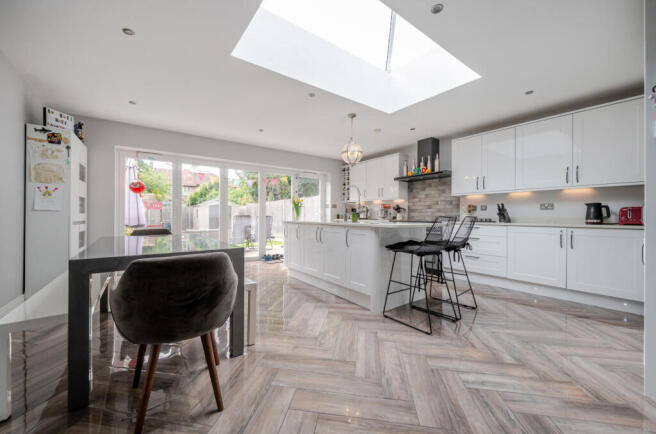 1309405-20-684996...