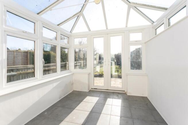 13 Gordon Road fp...