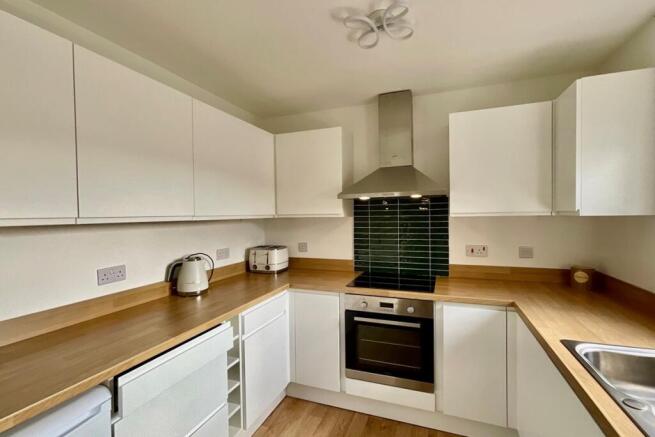 2 bed Detached Bungalow for sale Image 2
