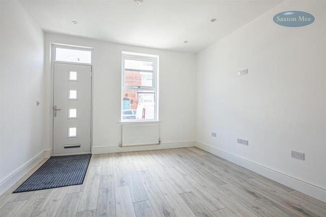 3 bed Terraced for sale Image 4