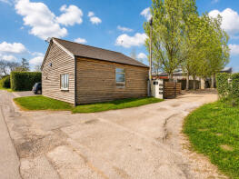 Fernwood Lodge, Fernwood Farm, Rouncil Lane, Kenilworth CV8 1NN