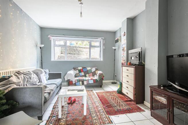 6 bed Terraced for sale Image 5