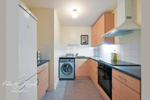 Flat 203, Ohio Building, Deals Gateway, Greenwich, London SE13 7RX