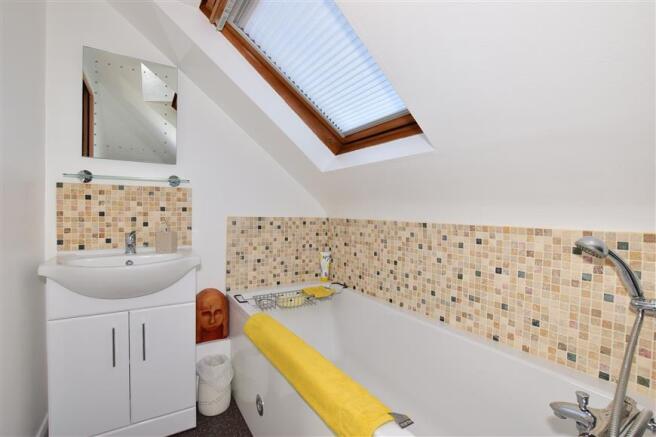 En-Suite Bathroom