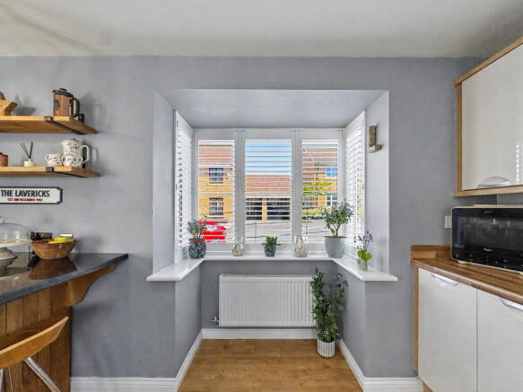 4 bed Detached for sale Image 9