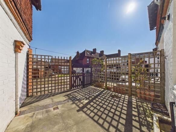 Courtyard Garden
