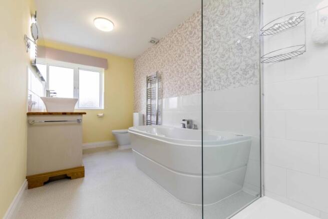 Master En-suite