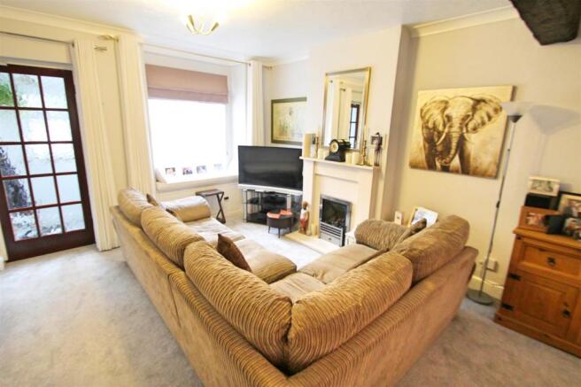 Lounge:
