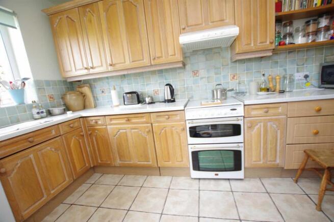 Kitchen 13'0 (3.96m)