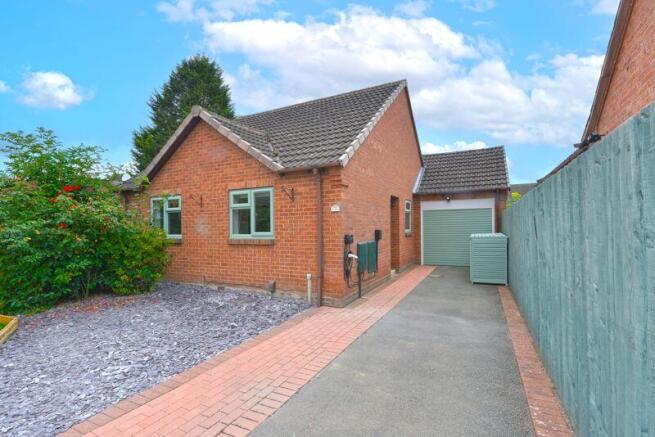 7 Grenville Court, Shifnal. TF11 8UD photo 2