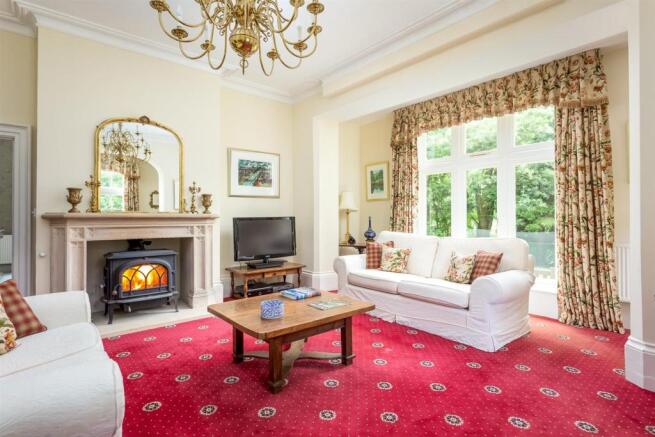 40 - The Old Rectory - SN15 4HP - Web.jpg