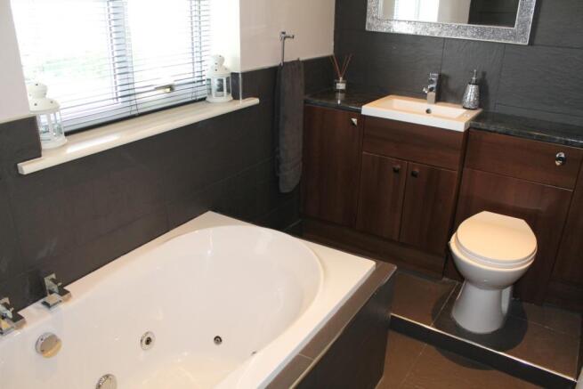 Master En-suite