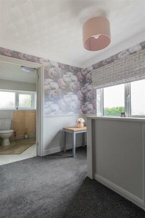Pinewood Crescent 3-7.jpg
