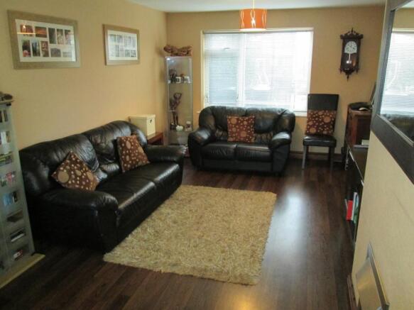 Lounge / Dining Room