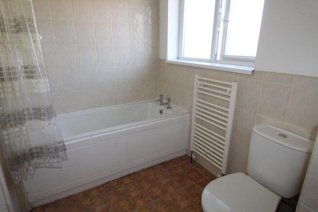 3 bed Terraced for sale Image 8