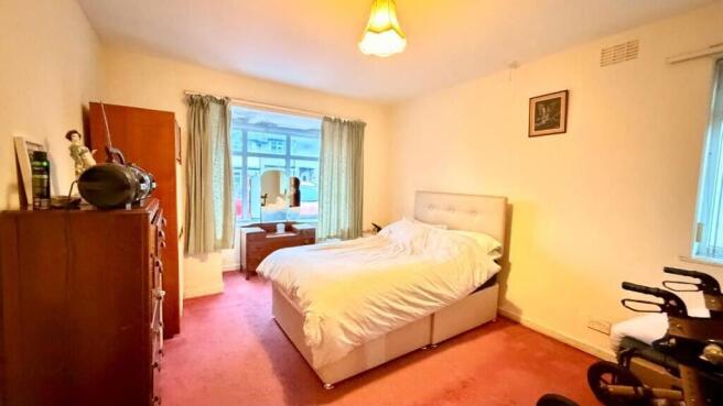 2 bed Bungalow for sale Image 5