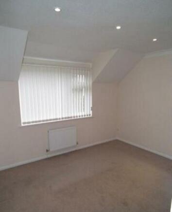 Bedroom 1 (Double)