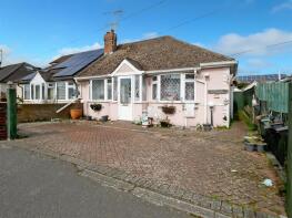 52, Courtwick Road, Wick, Littlehampton BN17 7NP