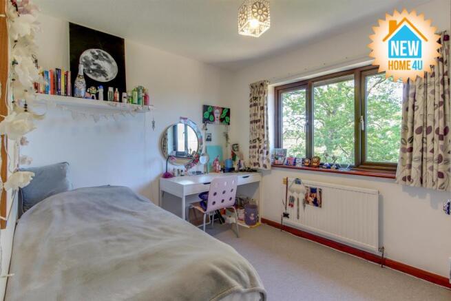 BEDROOM THREE:
