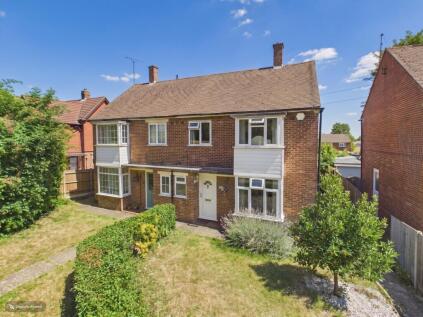 Columbine Close, Strood, Rochester ME2 2YD